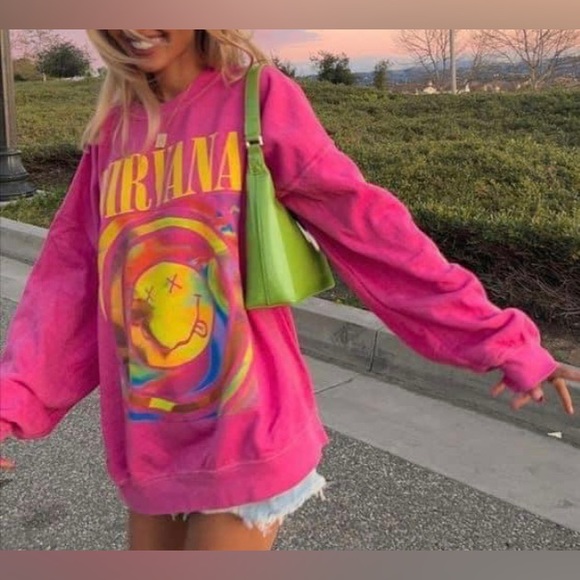 NWT Nirvana Women's Preppy Smiley Face Crewneck Sweatshirt S/M - Picture 4 of 16